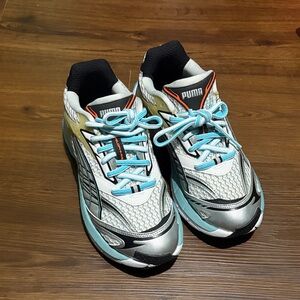 Puma Velophasis Phased
White Porcelain